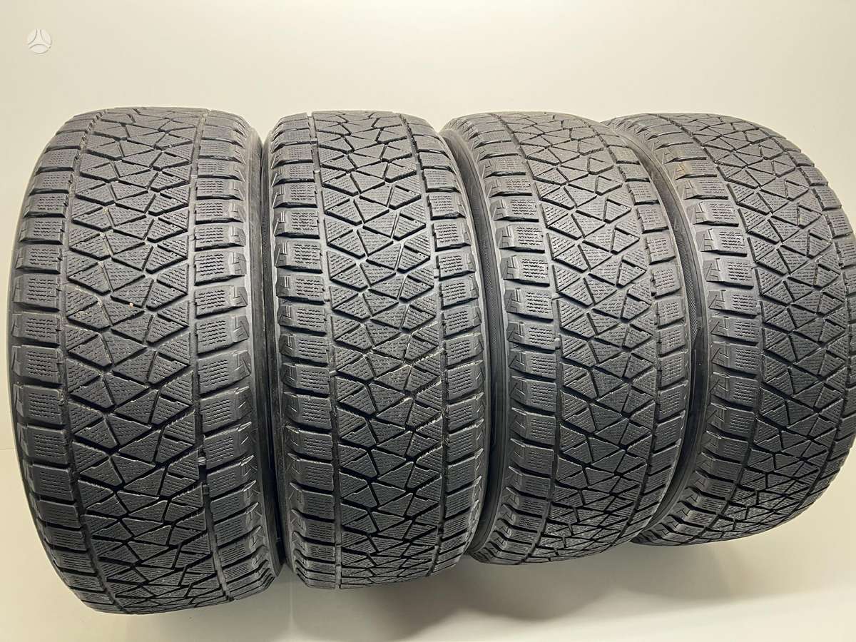 Bridgestone Blizzak DM-V2, winter 235/55 R18