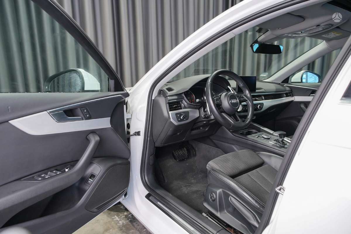 Audi A4, 2.0 l., Универсал