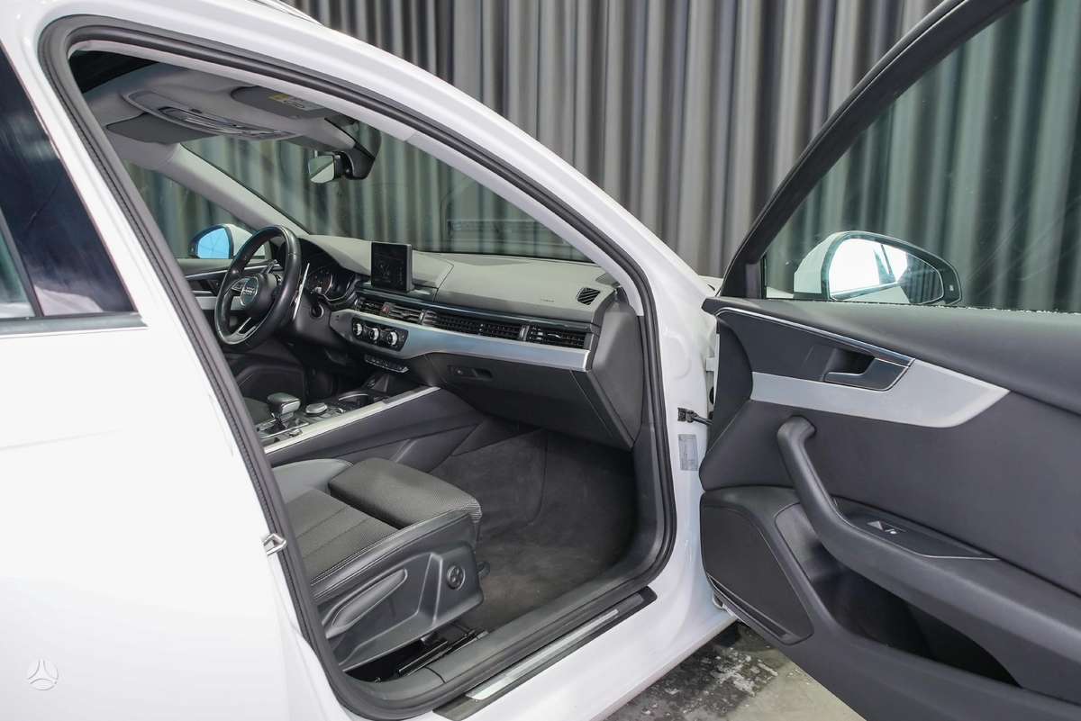 Audi A4, 2.0 l., Универсал