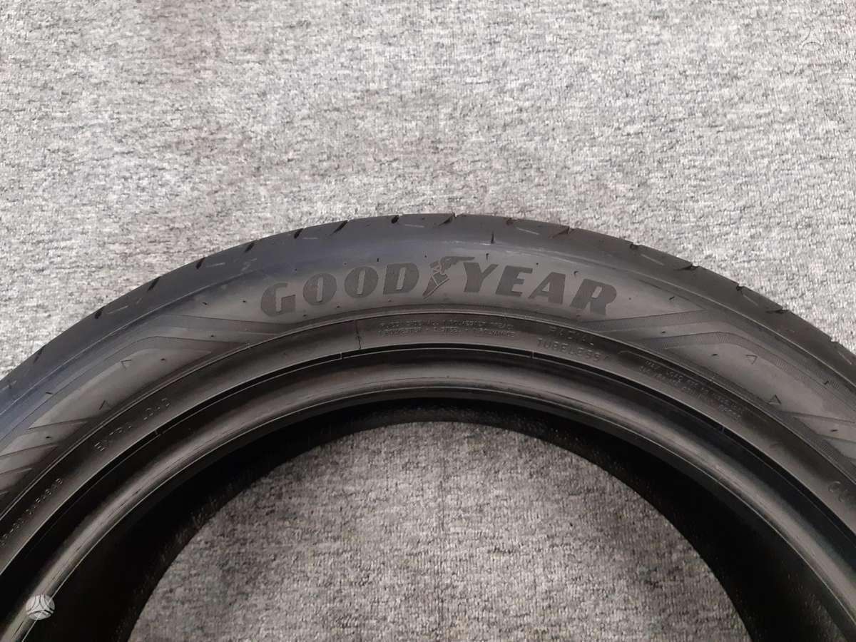 Goodyear 2024m 95% EfficientGrip.2', summer 235/50 R19