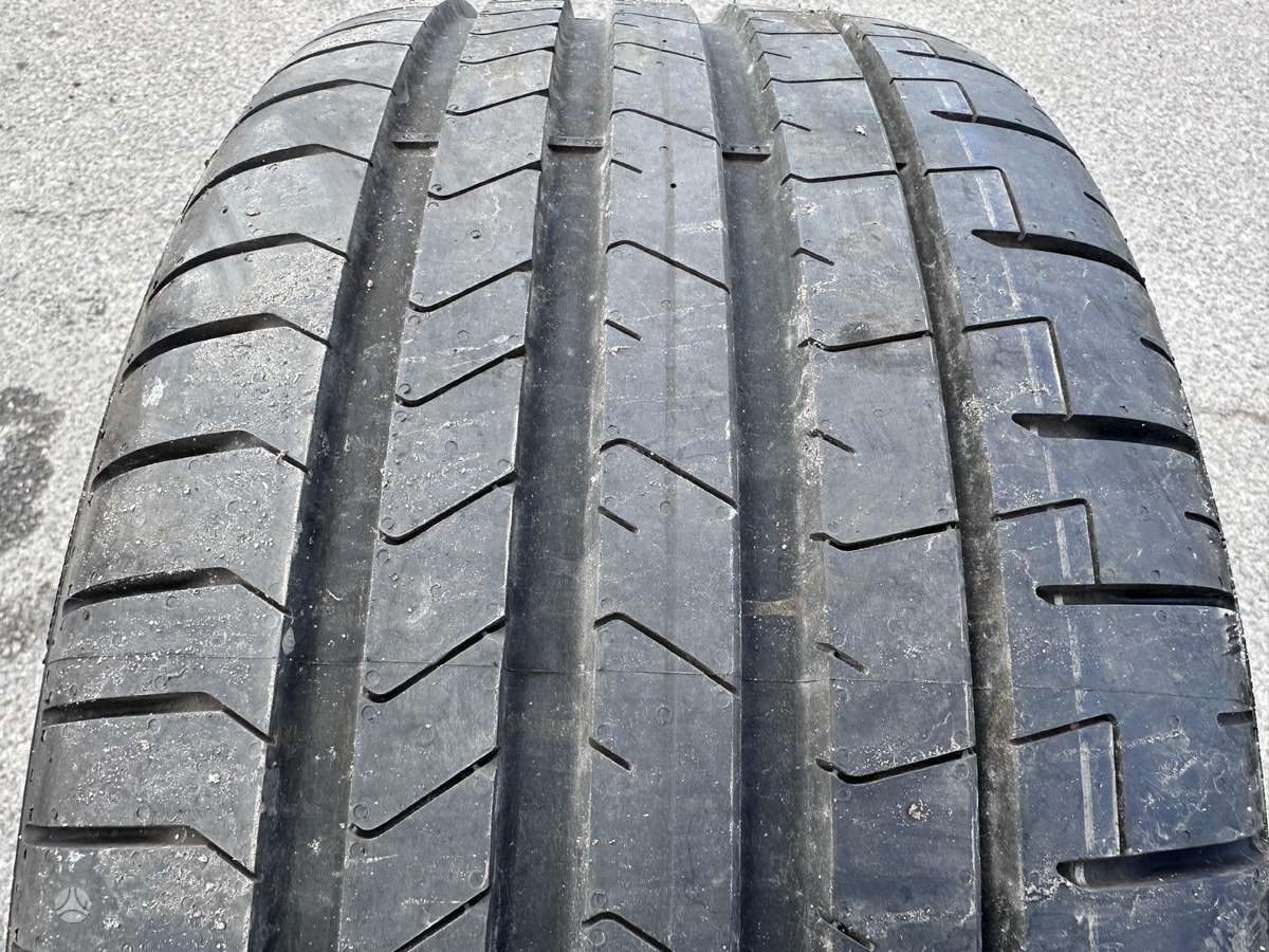 Pirelli P zero, summer 255/40 R20