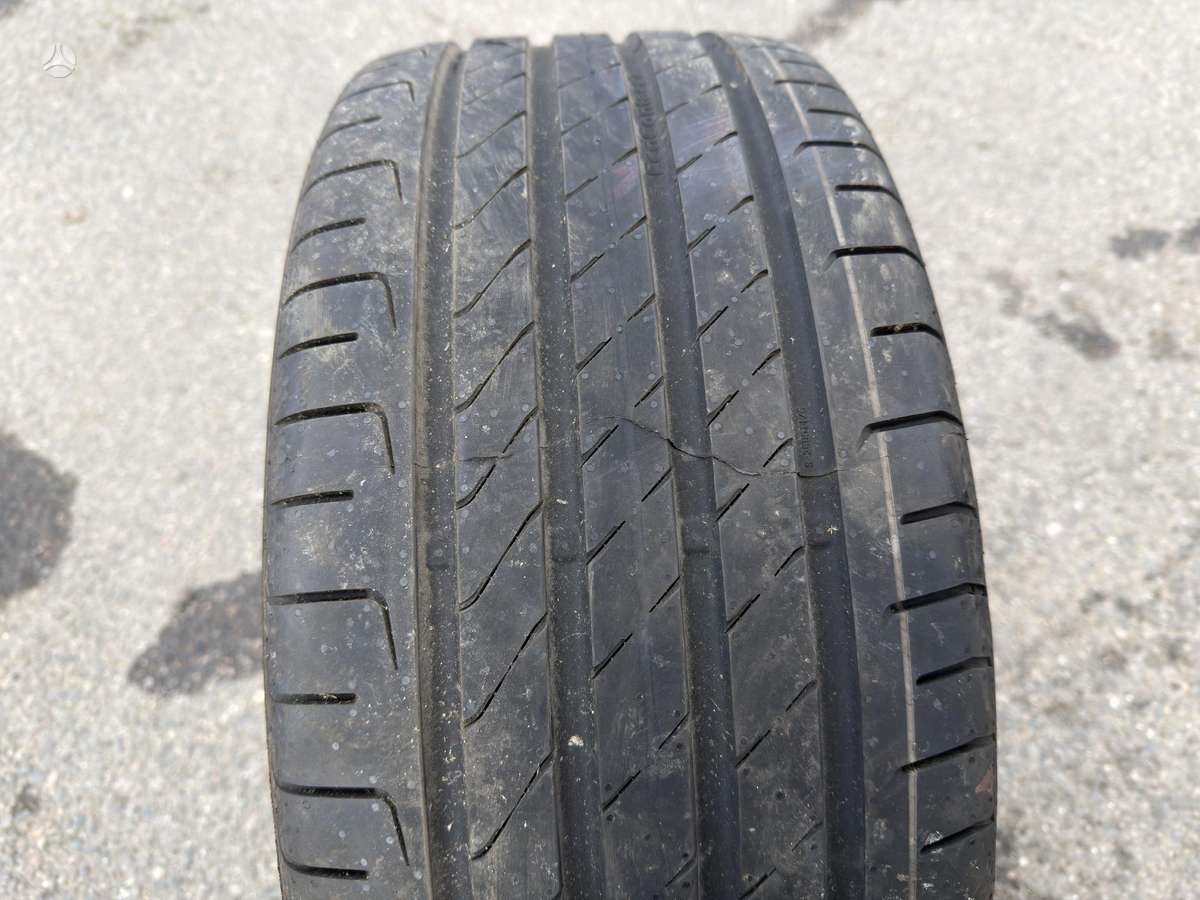 Continental EcoContact 7, летние 225/45 R18