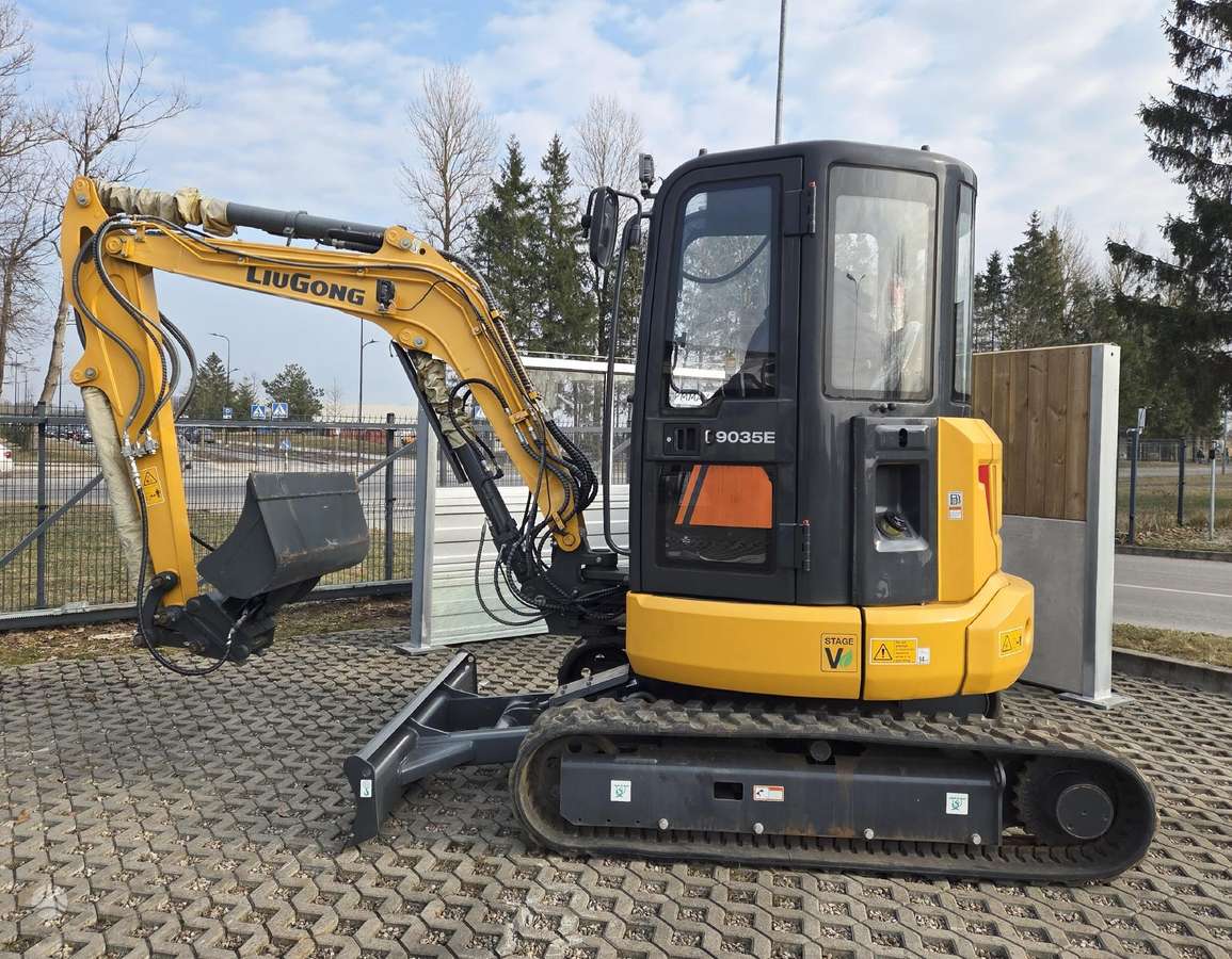 LIUGONG 9035E, mini excavator