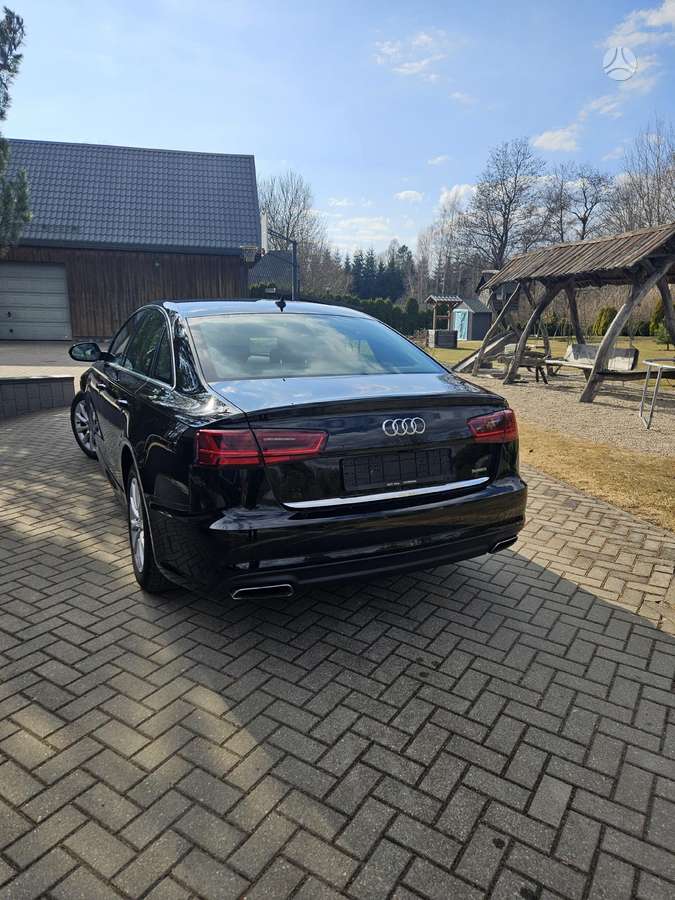Audi A6, 2.0 l., Седан