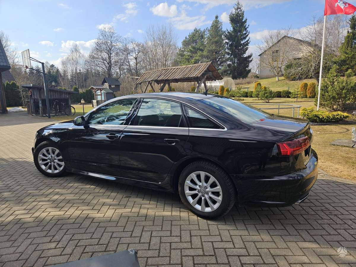 Audi A6, 2.0 l., Седан