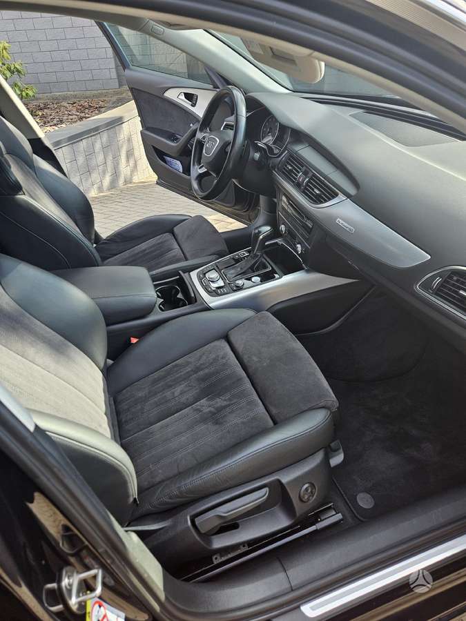 Audi A6, 2.0 l., Седан