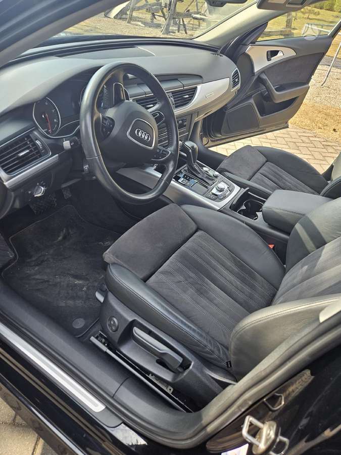Audi A6, 2.0 l., Седан