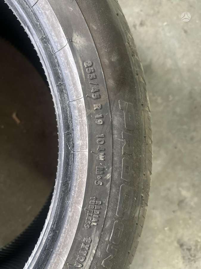 Continental, летние 255/45 R19