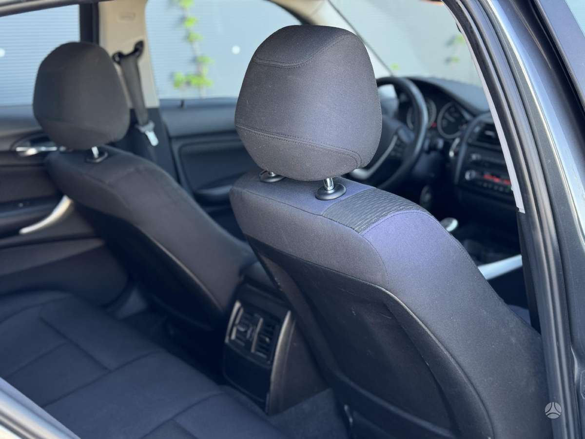 BMW 118, 2.0 l., hatchback