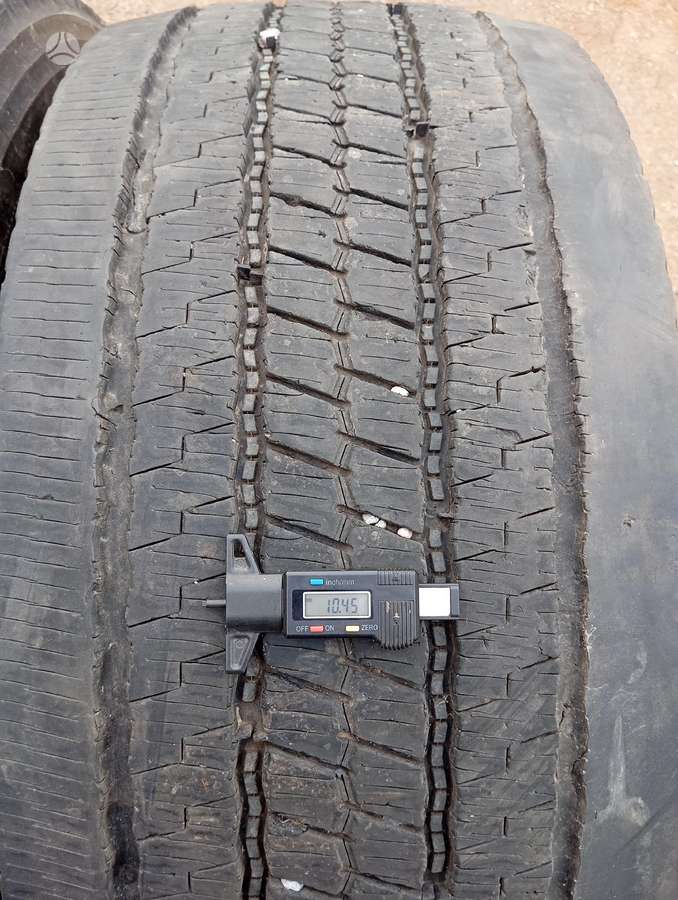 Bridgestone, всесезонные 385/55 R22,5