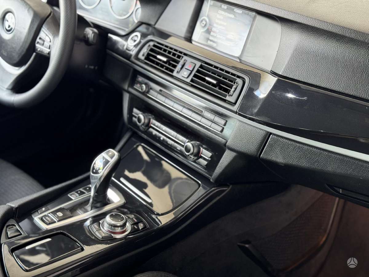 BMW 520, 2.0 l., universalas