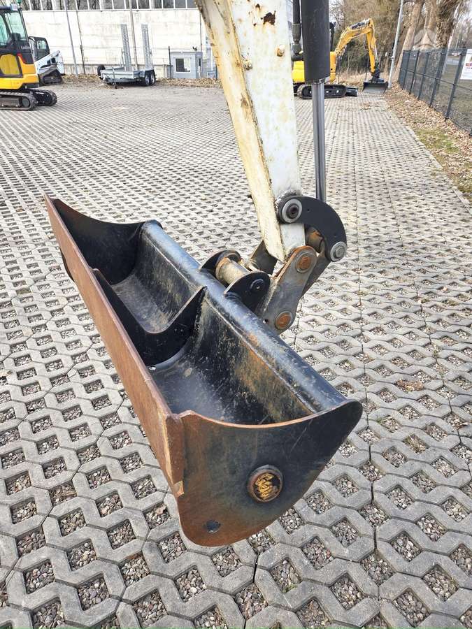Bobcat E26, mini excavator