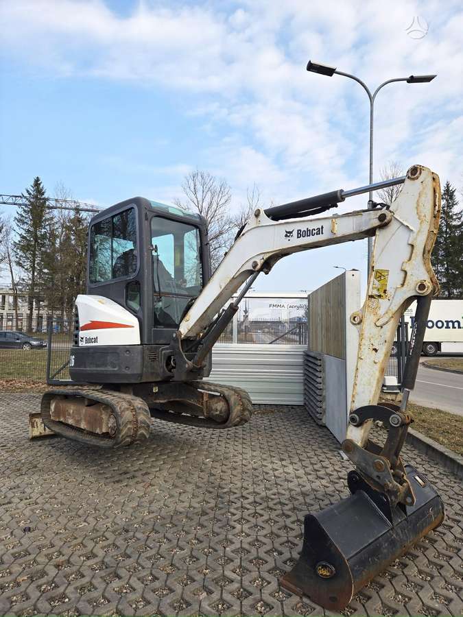 Bobcat E26, mini ekskavatoriai