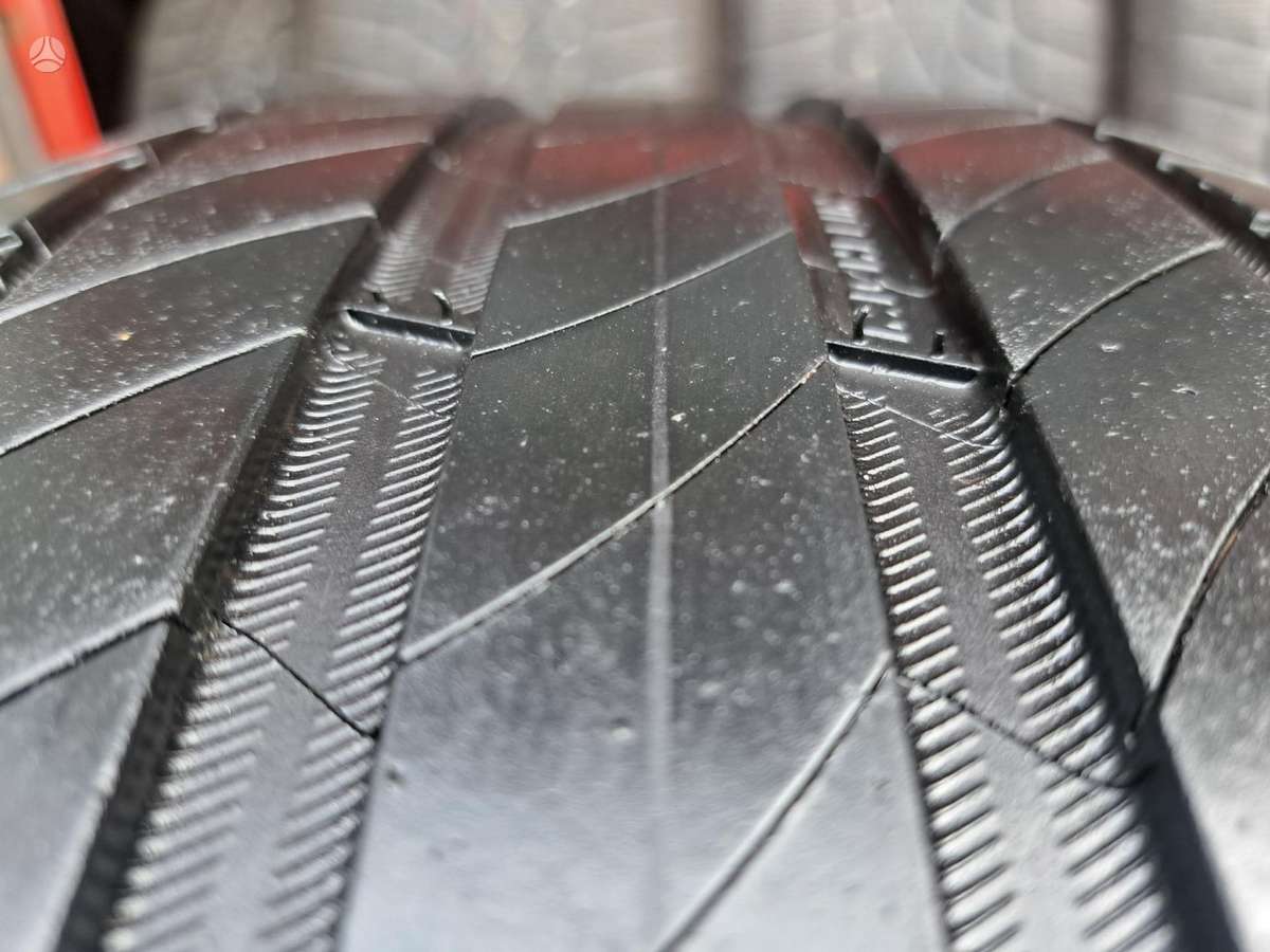 Michelin, летние 225/50 R18