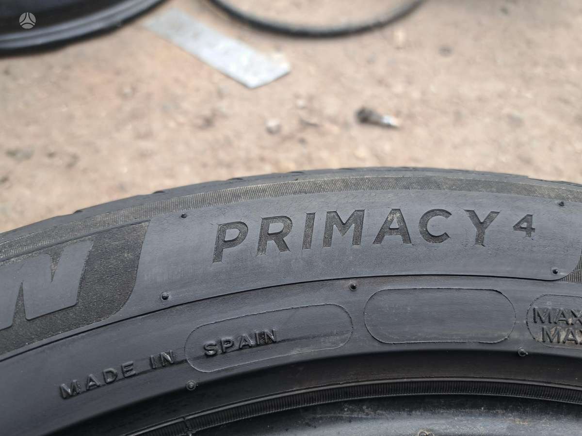 Michelin, летние 225/50 R18