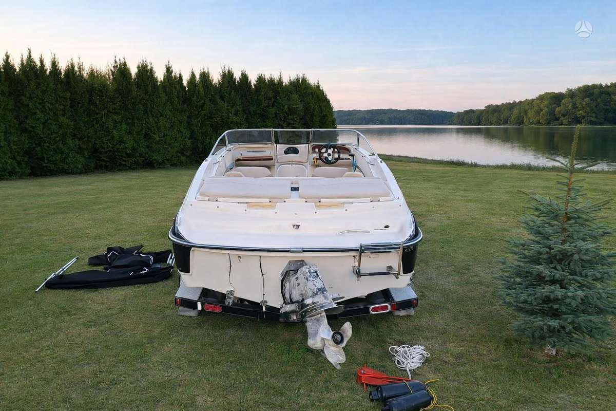 JAV Glastron, yachts / cruisers