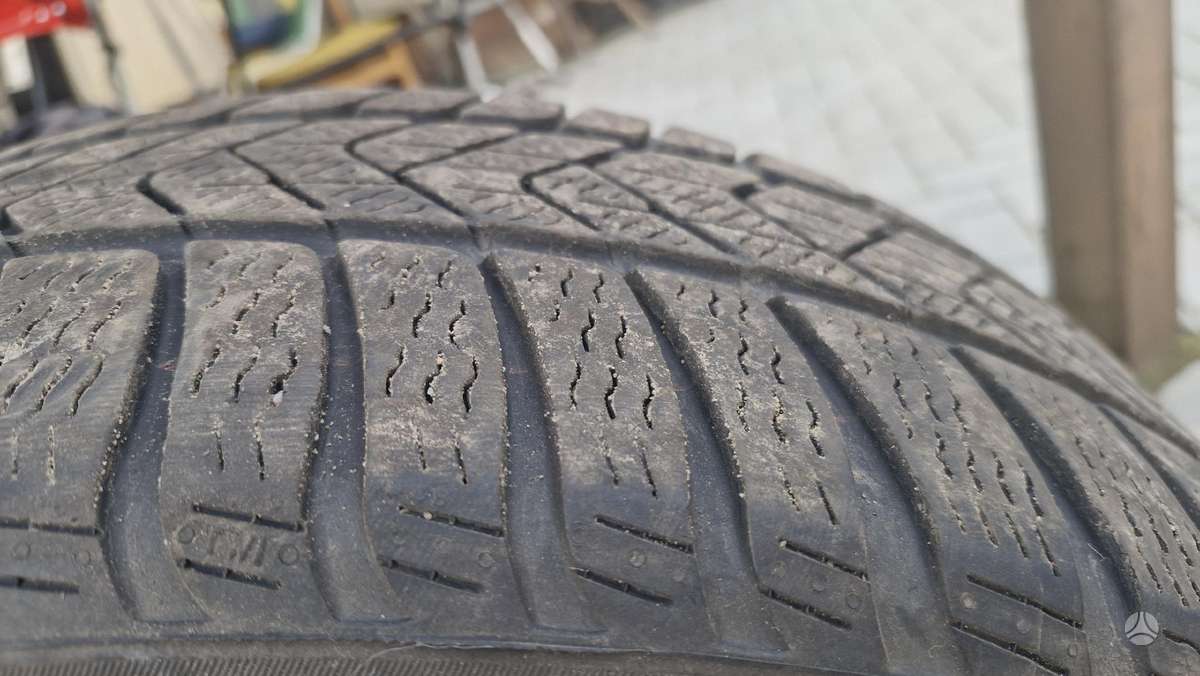 Pirelli SOTTOZERO3, universalios 225/55 R17