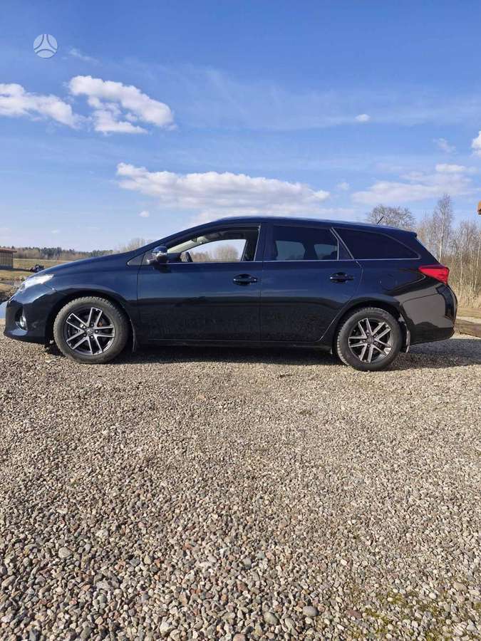 Toyota Auris, 1.6 l., universalas