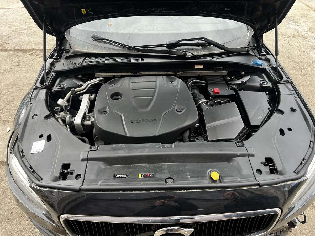 Volvo V90 dalimis