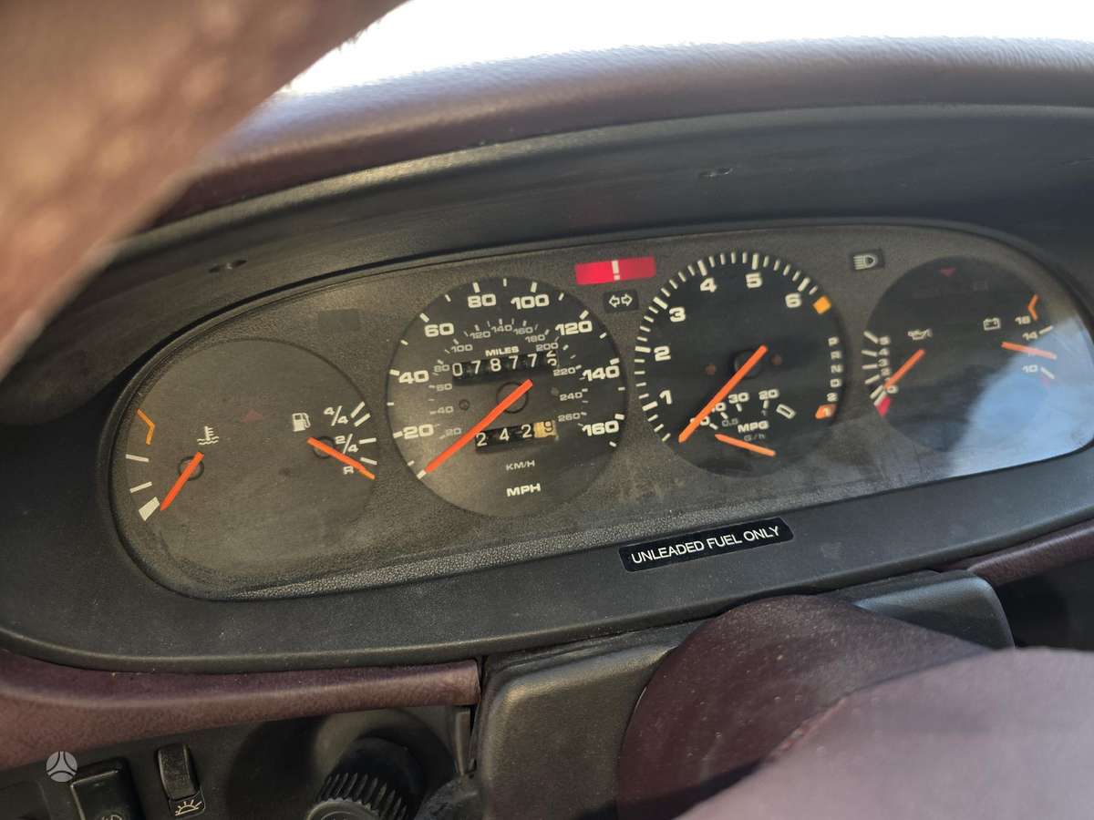 Porsche 944, 2.5 l., coupe