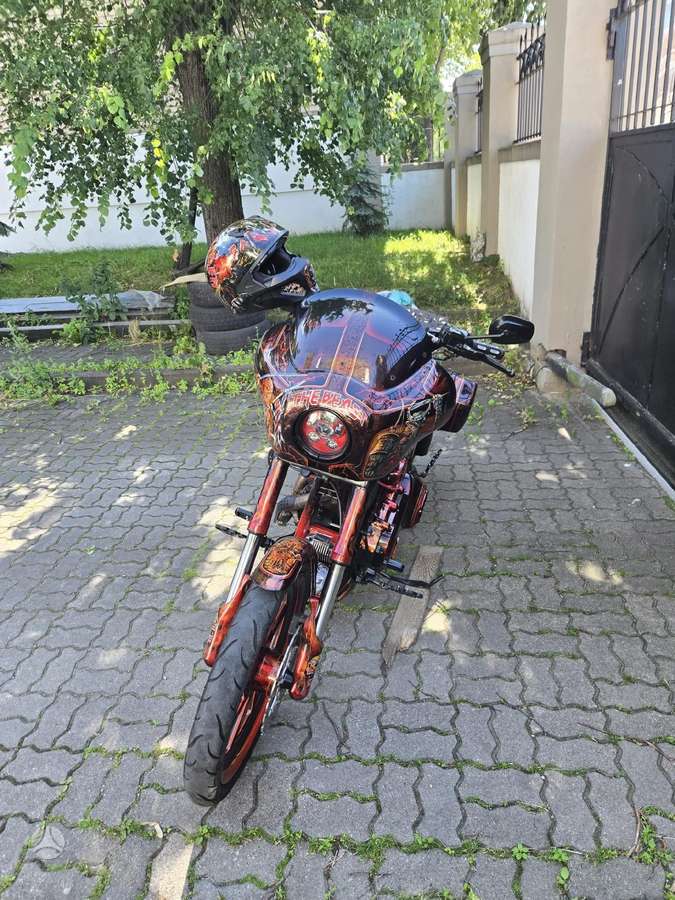 Harley-Davidson Dyna 1802cc, choppers / cruisers / custom