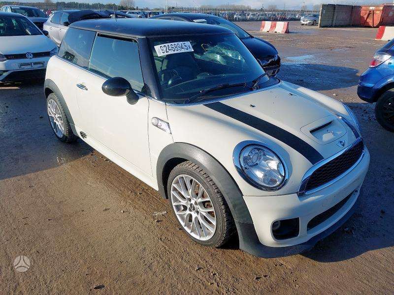 Mini Cooper Works komplektacija