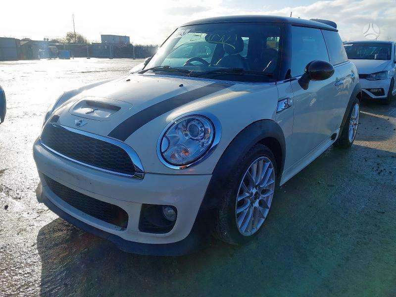 Mini Cooper Works komplektacija