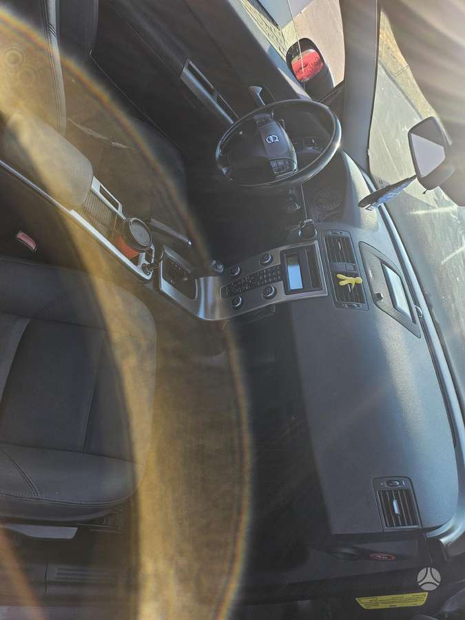 Volvo C30, 2.4 l., hatchback