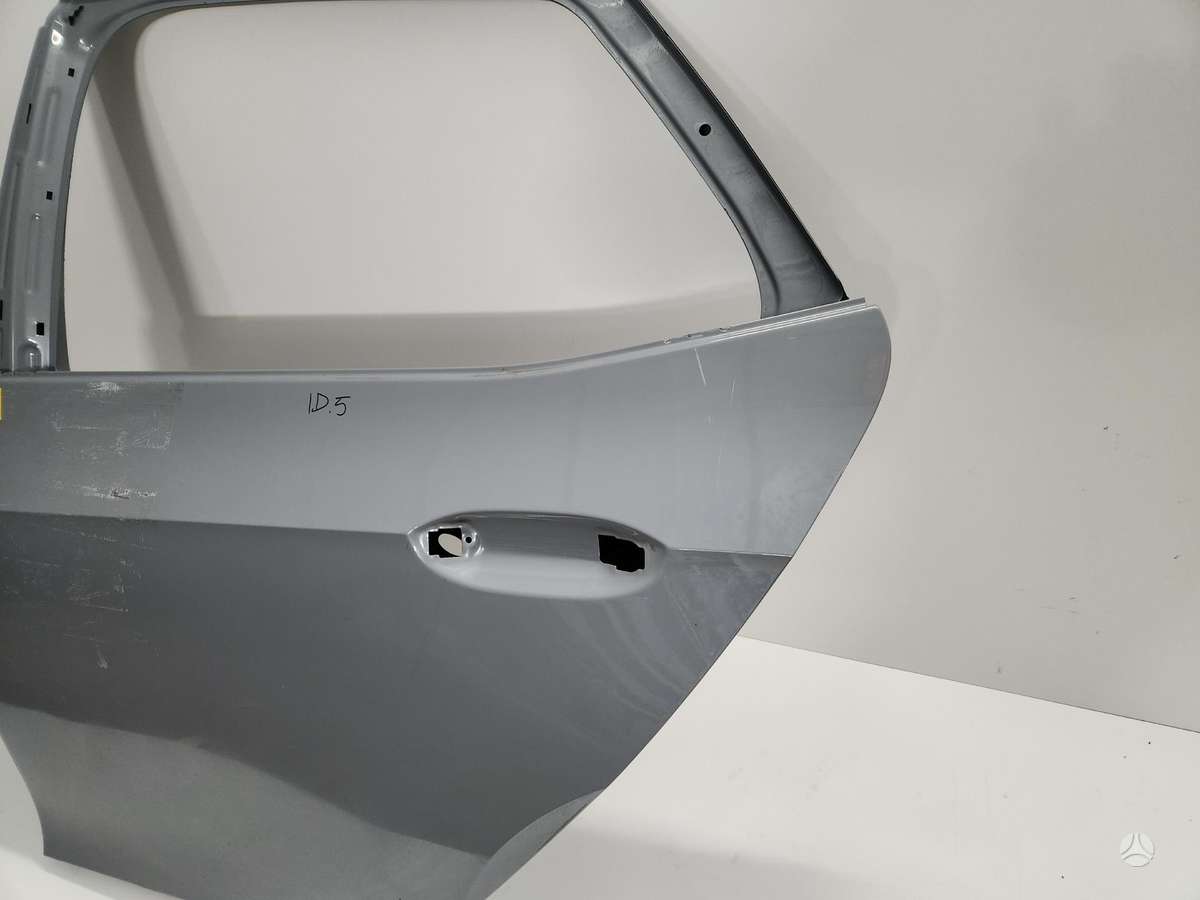 Volkswagen ID.5 doors