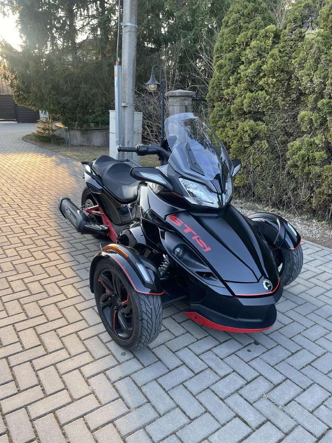 Can-Am Spyder 997cc, trikes