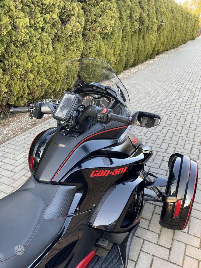 Can-Am Spyder 997cc, trikes