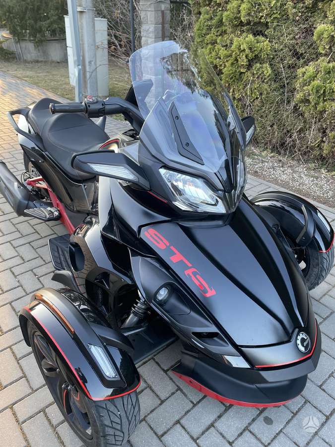 Can-Am Spyder 997cc, trikes