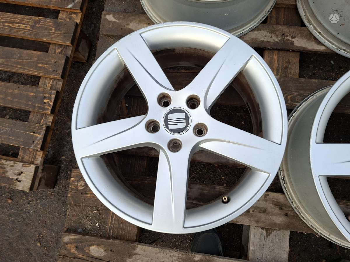 Seat 7j ET54, light alloy, R17