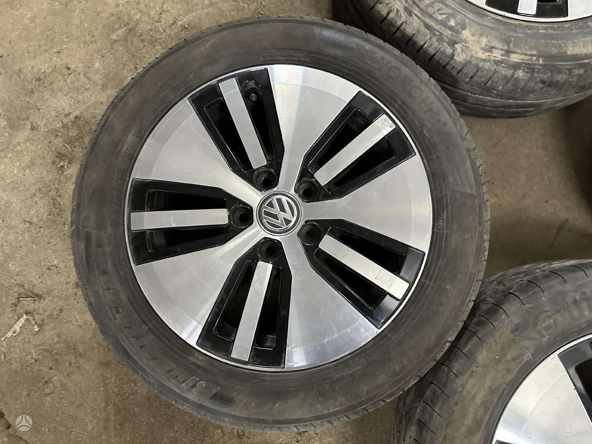 Volkswagen, light alloy, R16