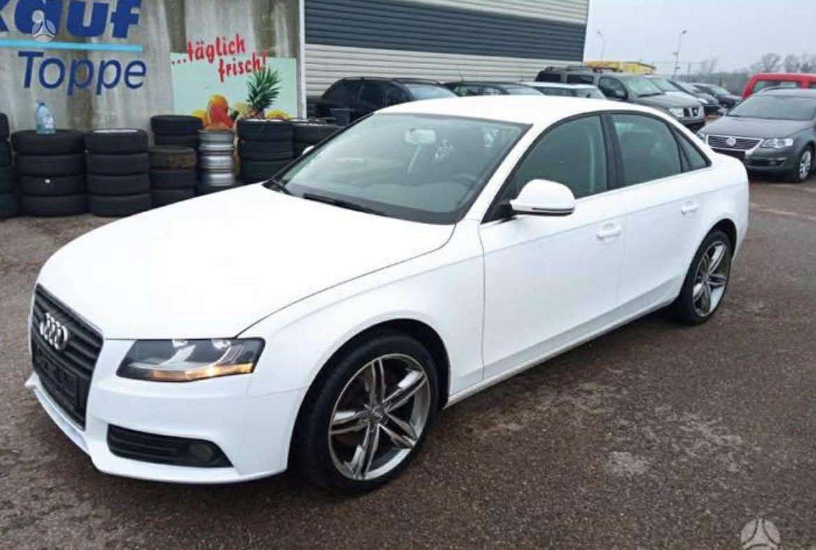 Audi A4, 2.0 l., Седан
