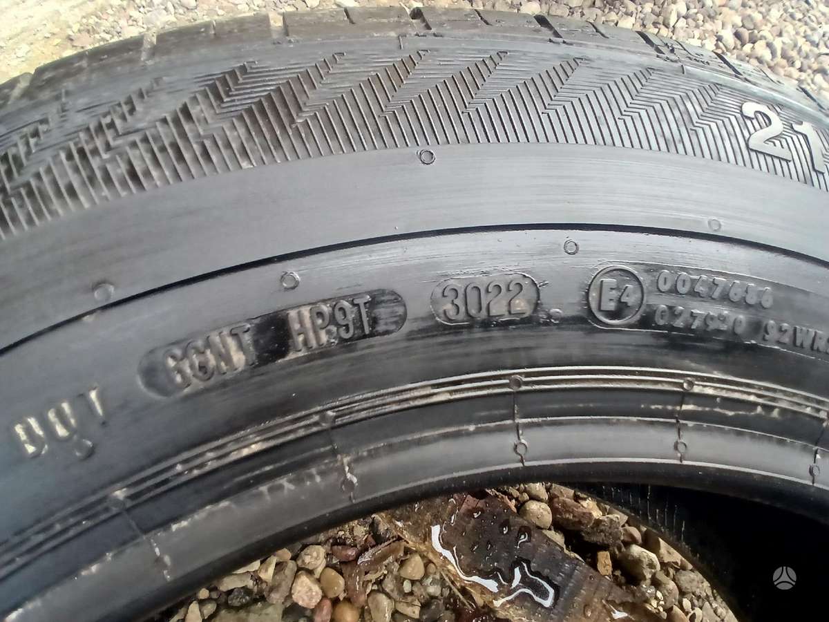 Gislaved, vasaras 215/70 R15
