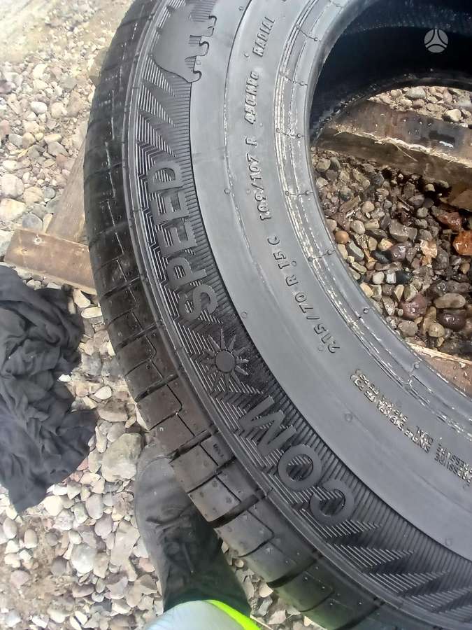 Gislaved, vasaras 215/70 R15