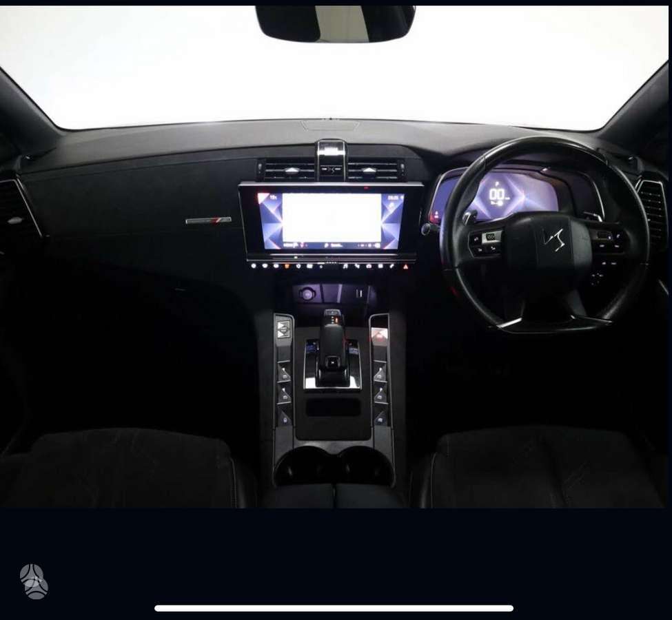 DS Automobiles DS7 Crossback