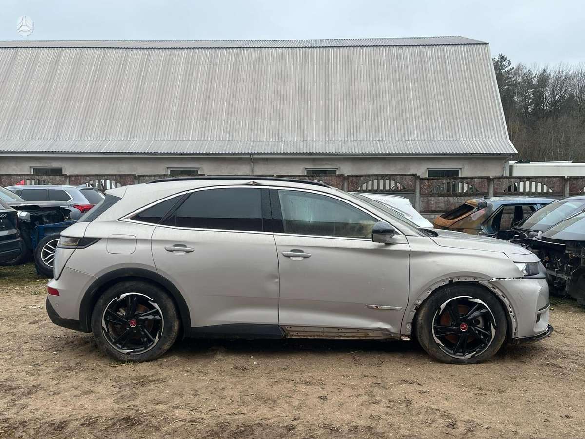 DS Automobiles DS7 Crossback E tense