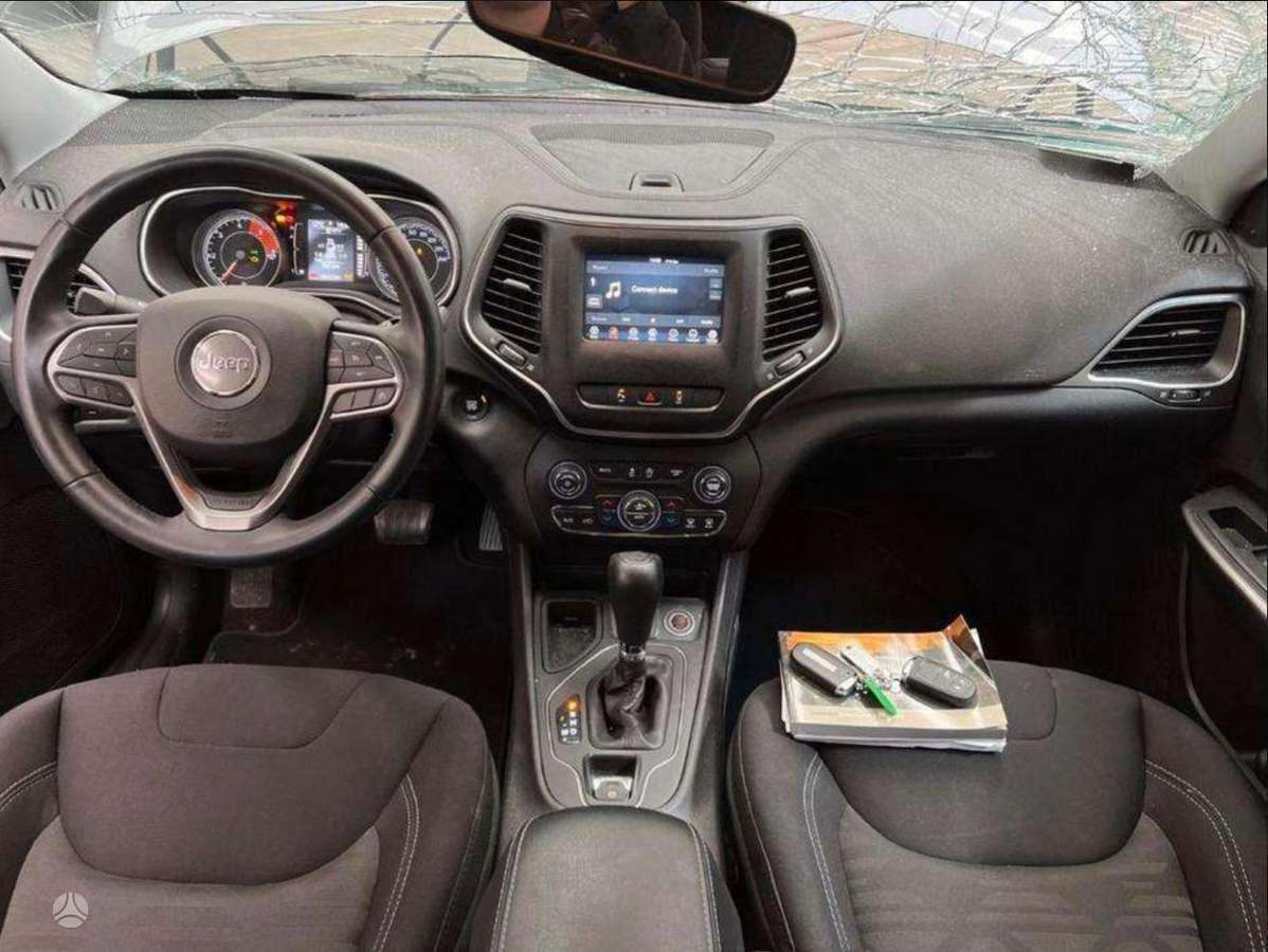 Jeep Cherokee