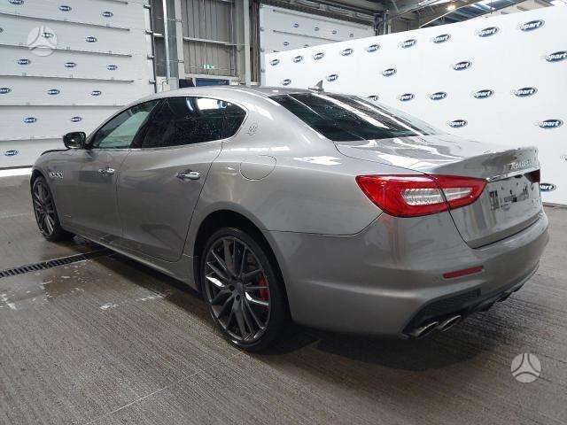 Maserati Quattroporte