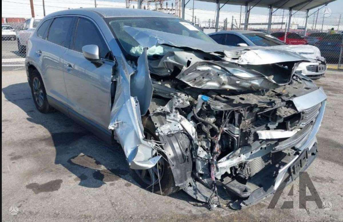 Mazda CX-9