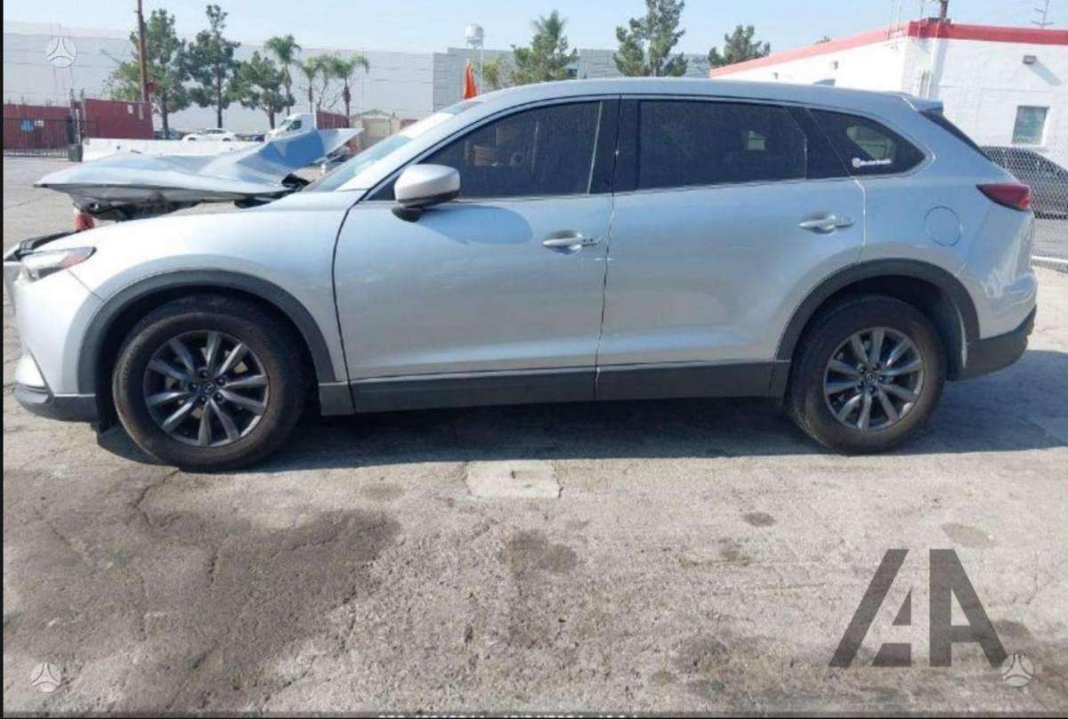 Mazda CX-9
