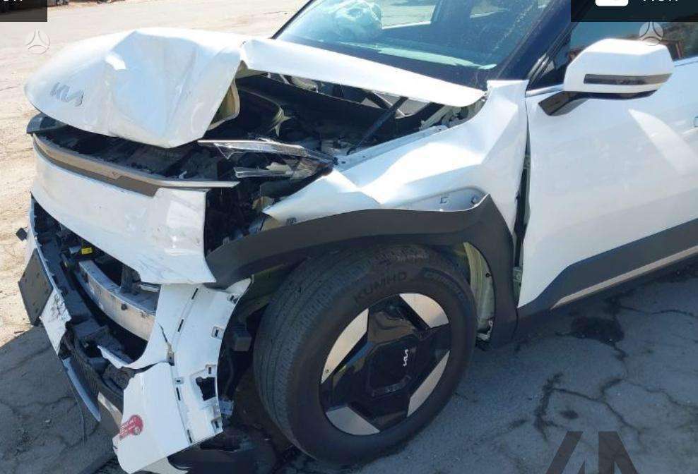 Kia EV9 Auto atvyko battery 99kwh