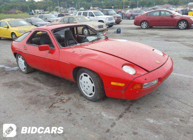 Porsche 928