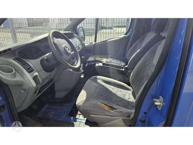 Nissan Primastar vivaro traffic, passenger vans