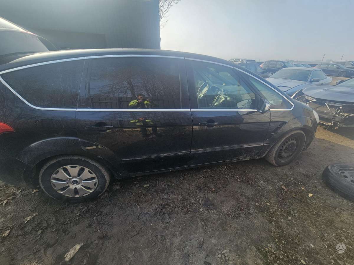 Ford S-MAX