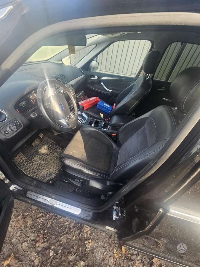 Ford S-MAX