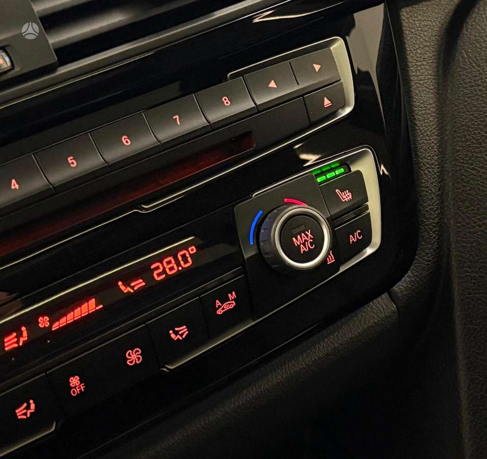 BMW 320, 2.0 l., wagon