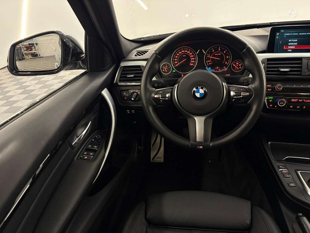 BMW 320, 2.0 l., Универсал